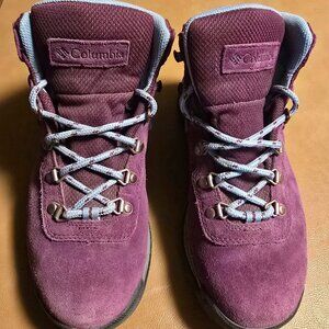 Columbia hiking boots W 7